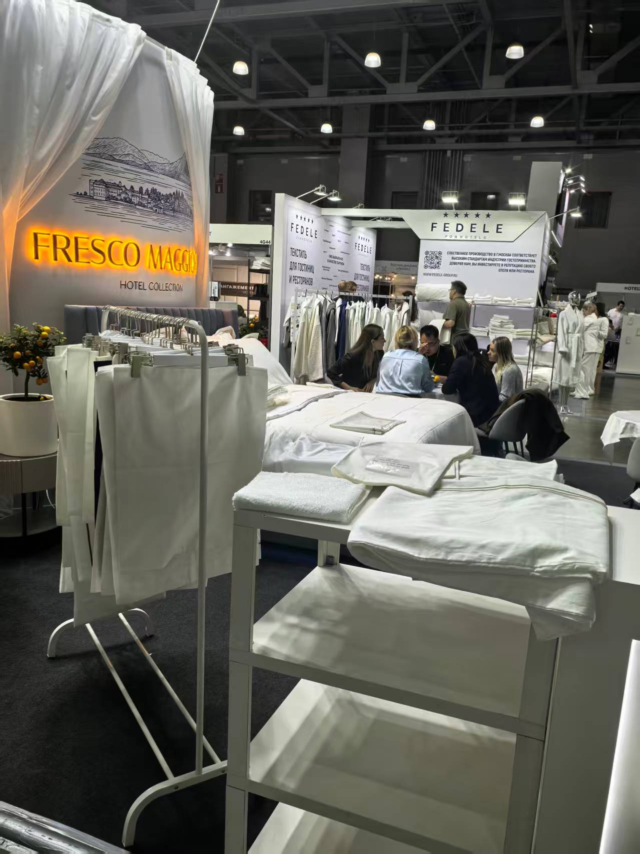 上海伟佳展览.jpg 上海伟佳展览.jpg