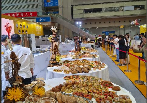 俄罗斯烘焙展.png 俄罗斯烘焙展.png